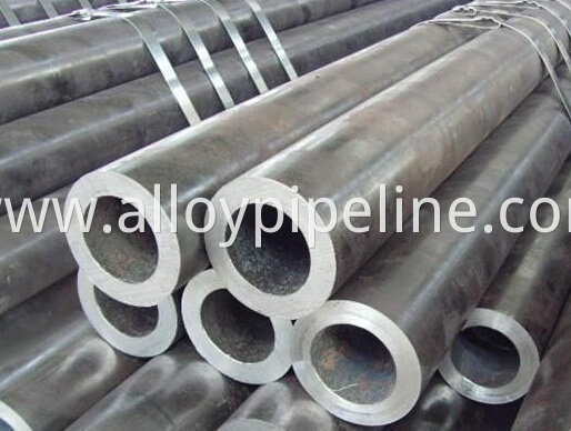 ASTM A335 Gr P5 Alloy Steel Seamless Pipe